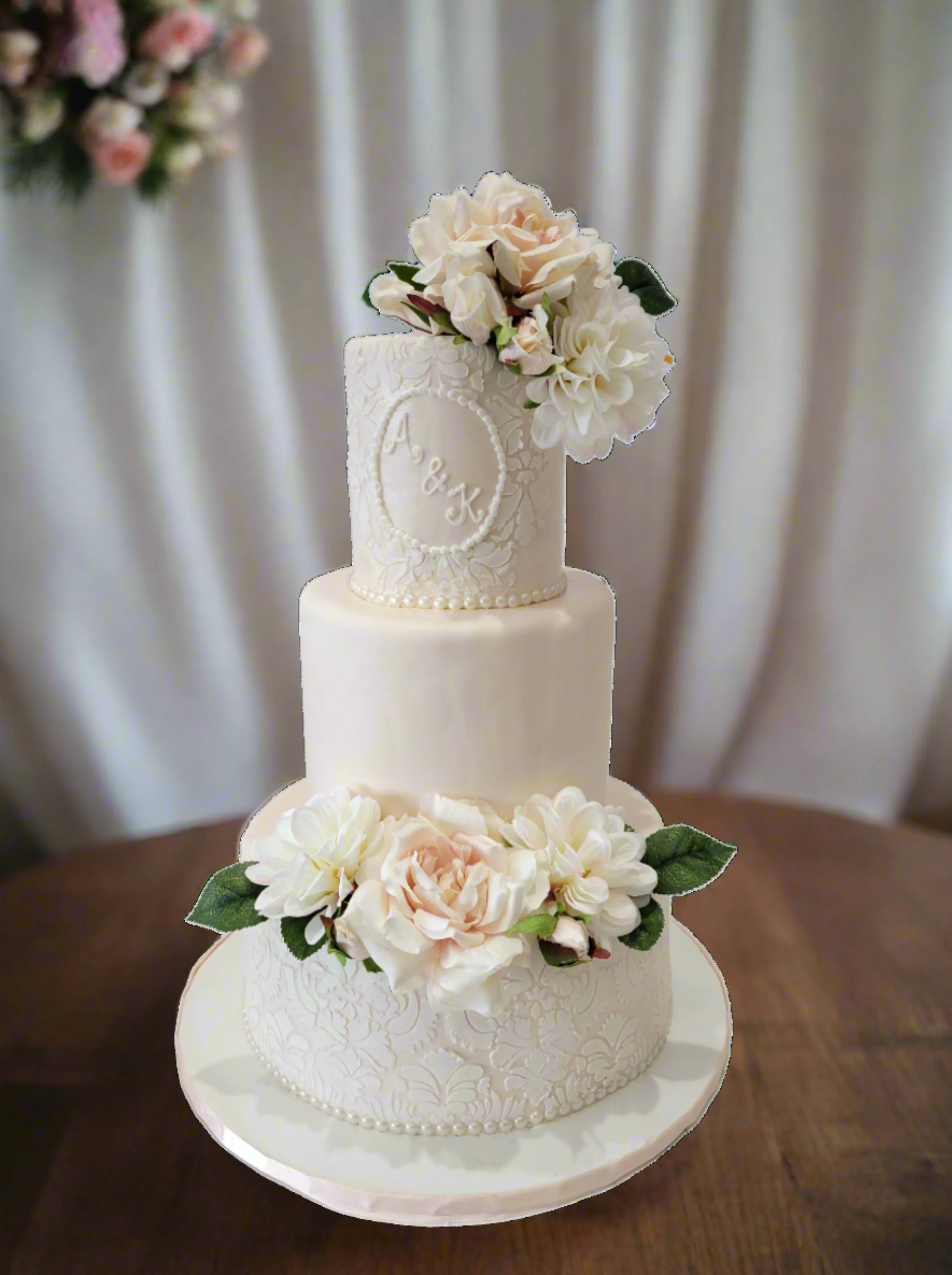 A & K Wedding Cake - Image 3