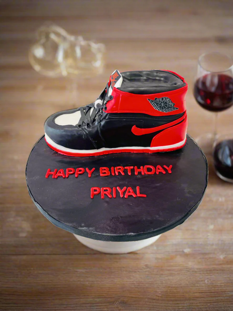 Air Jordan Molded Shoe Cake - Image 3