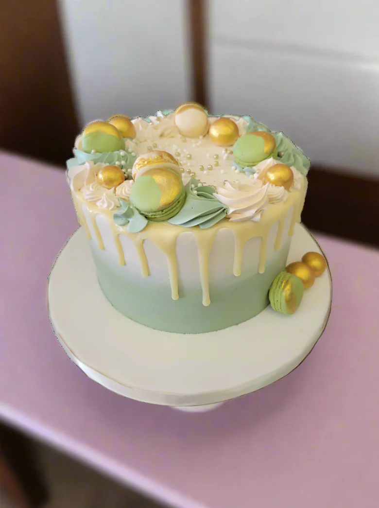 Akriti Cream Birthday Cake - Image 4
