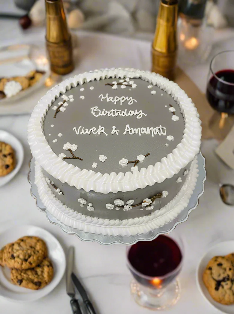 Amanat Floral Cream Cake - Image 3