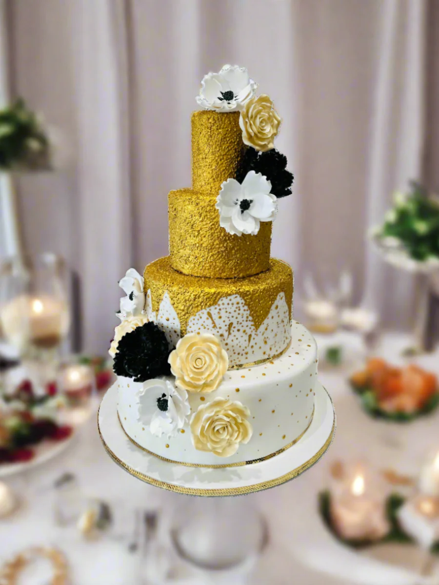 Amanda Gold Fondant Cake - Image 2