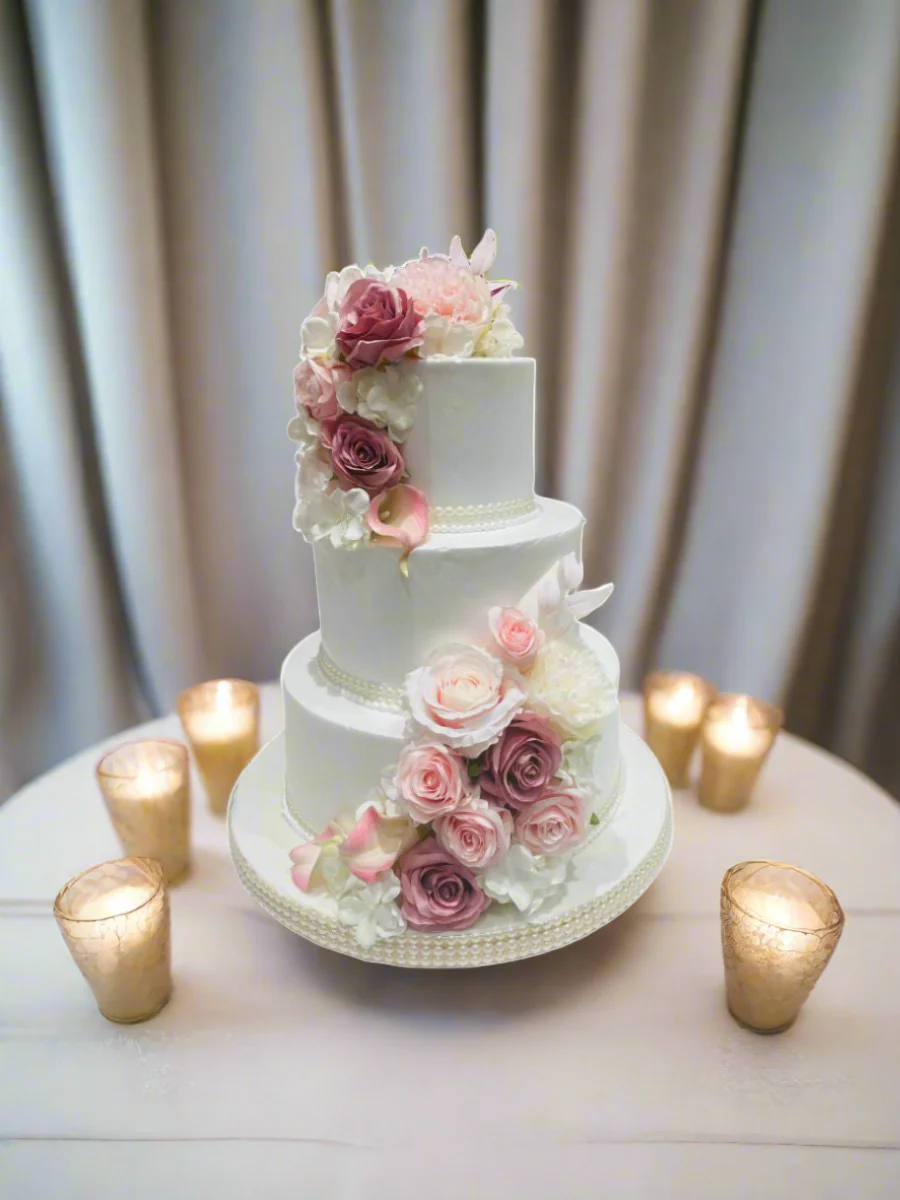 Angelina Wedding Cake - Image 3