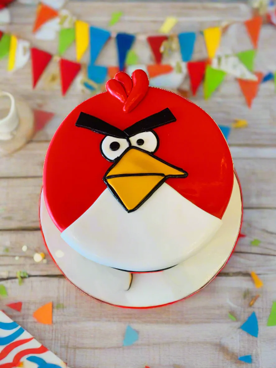 Angry Bird Fondant Cake - Image 3