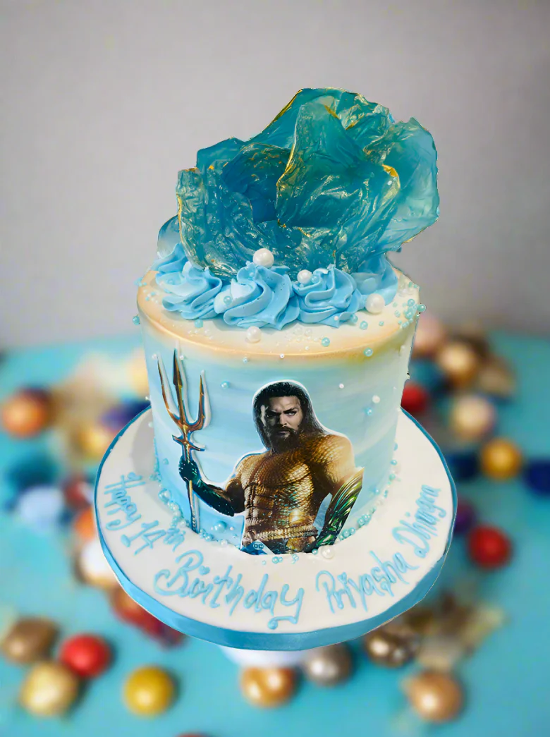Aquaman Blue Cream Cake - Image 4