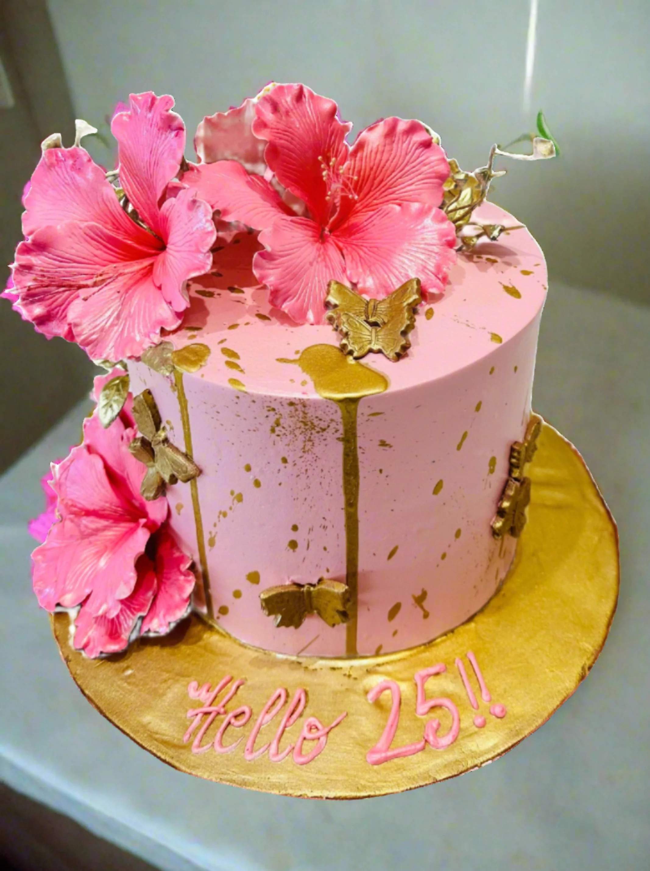 Avlyn Pink And Gold Cream Cake - Image 4