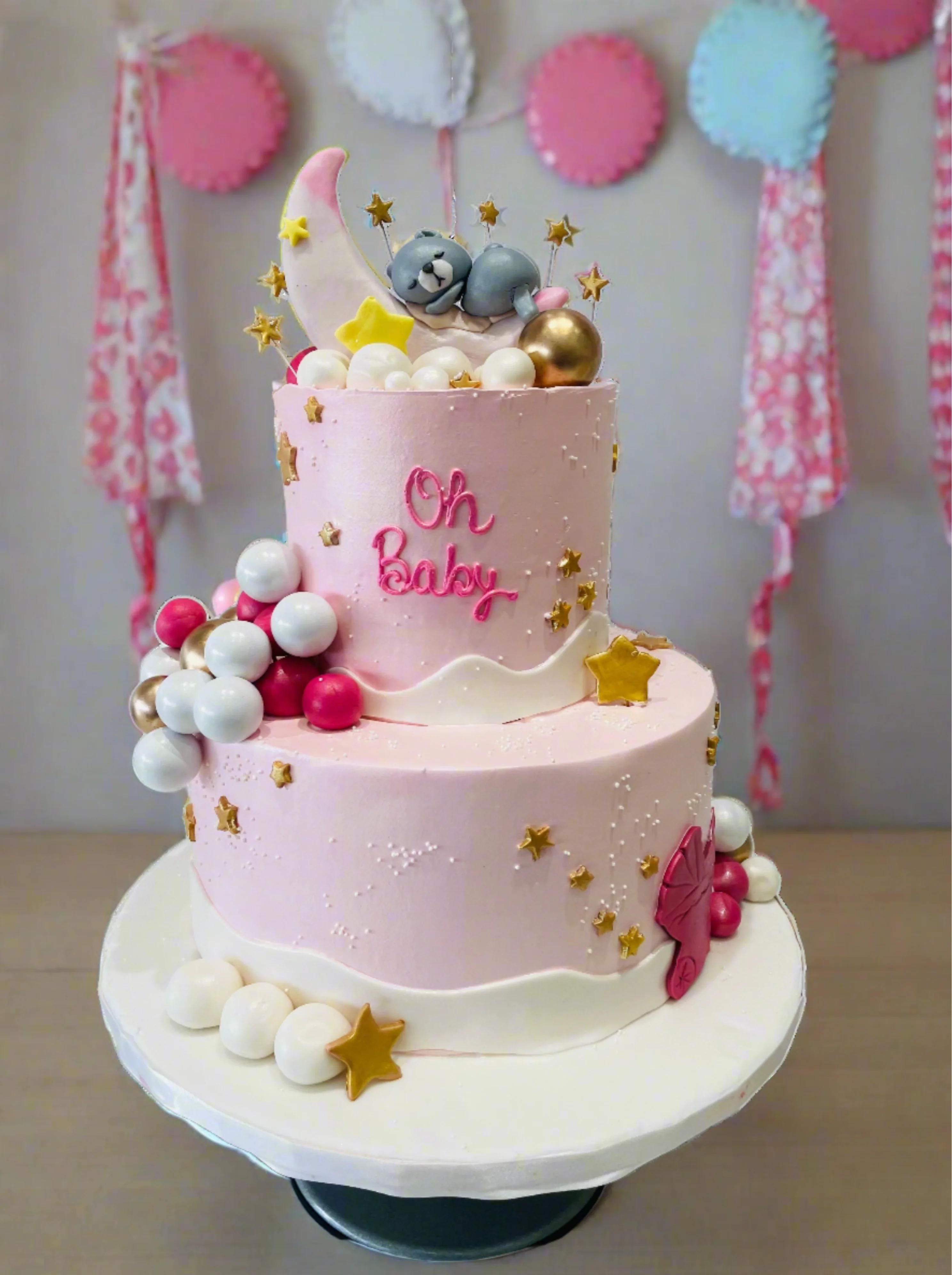 Baby Moon Cream Tiered Cake - Image 4