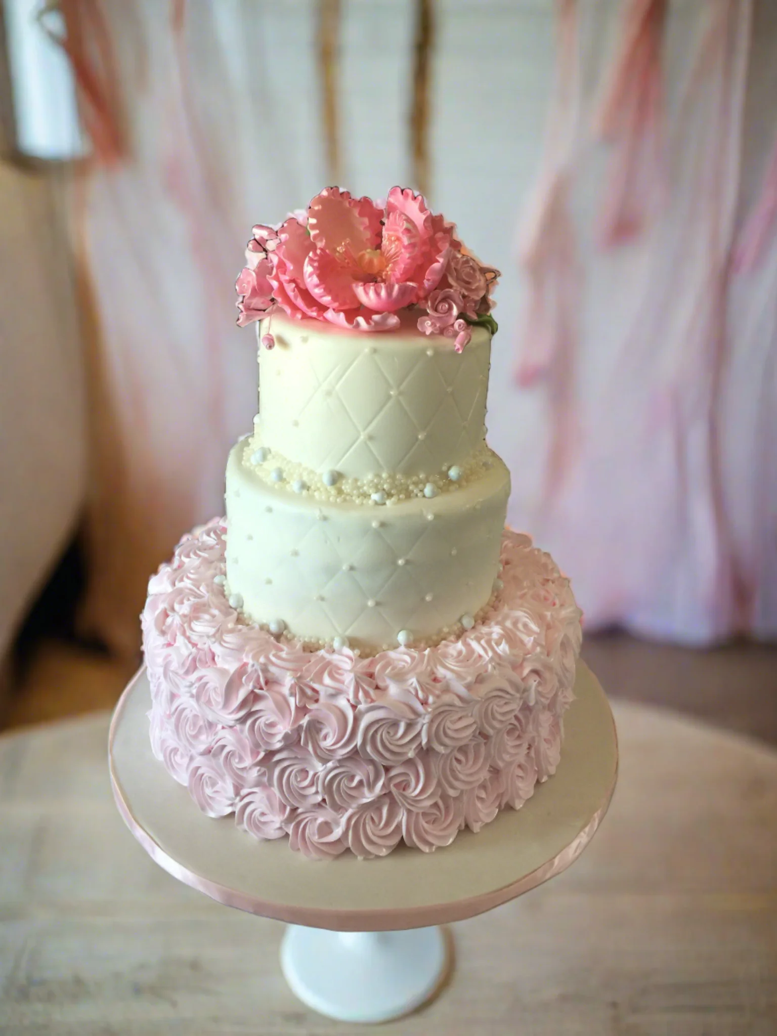 Bay Wedding Cake - Image 4