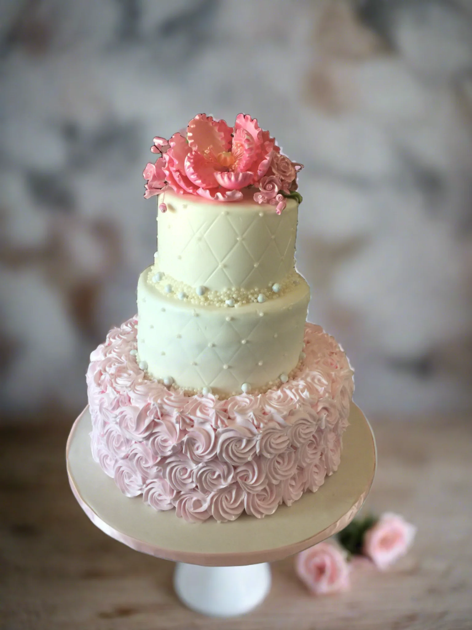Bay Wedding Cake - Image 5