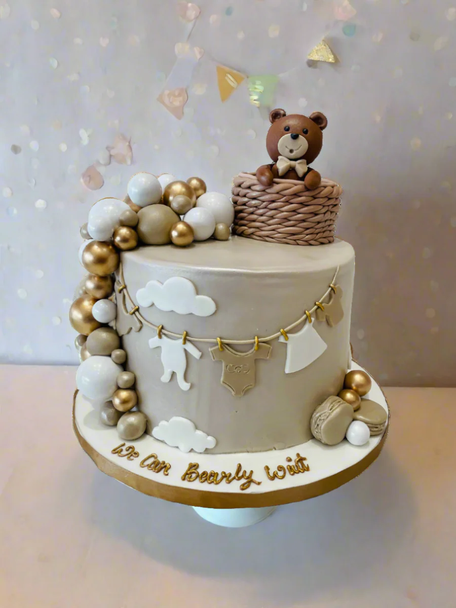 Beige & Gold Teddy Fondant Cake - Image 4