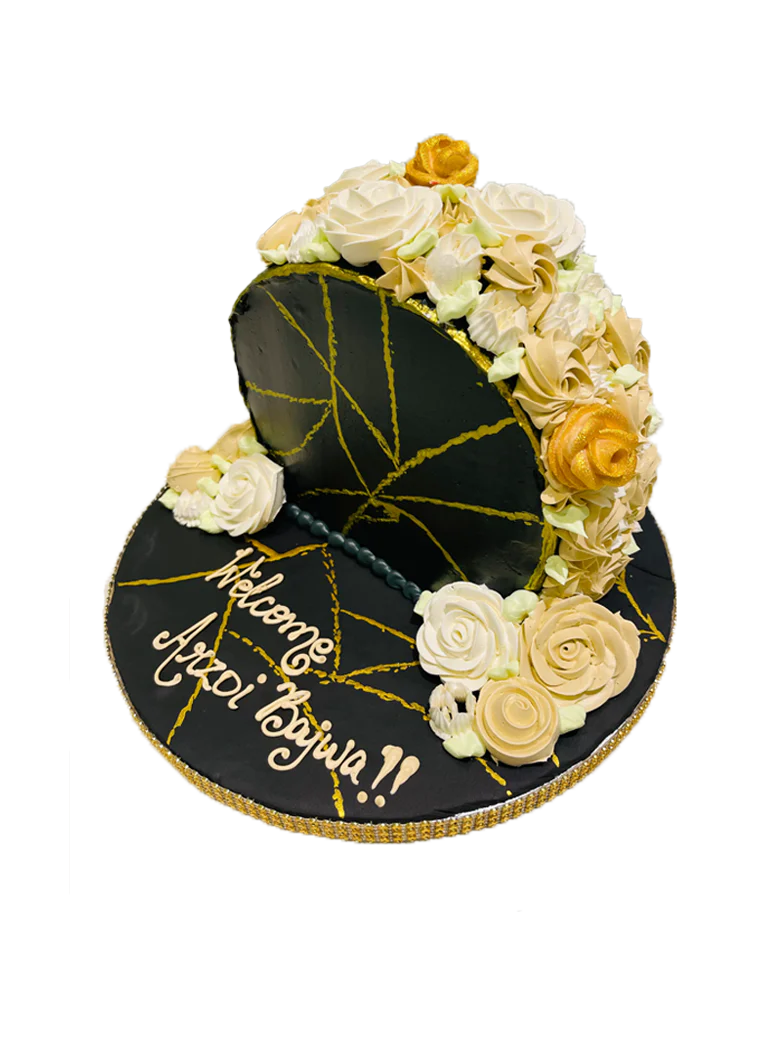 Black & Gold Arch Cake
