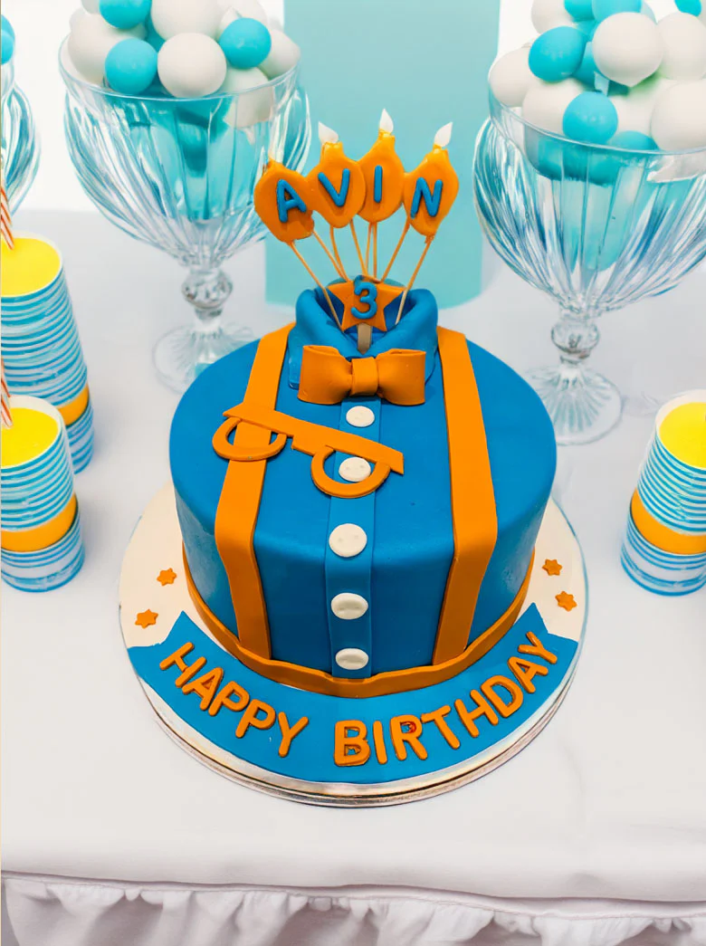 Blippi Fondant Birthday Cake - Image 2