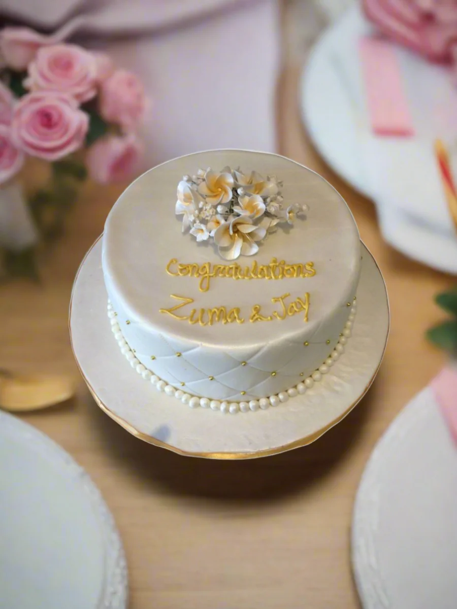 Blossom Fondant Cake - Image 3
