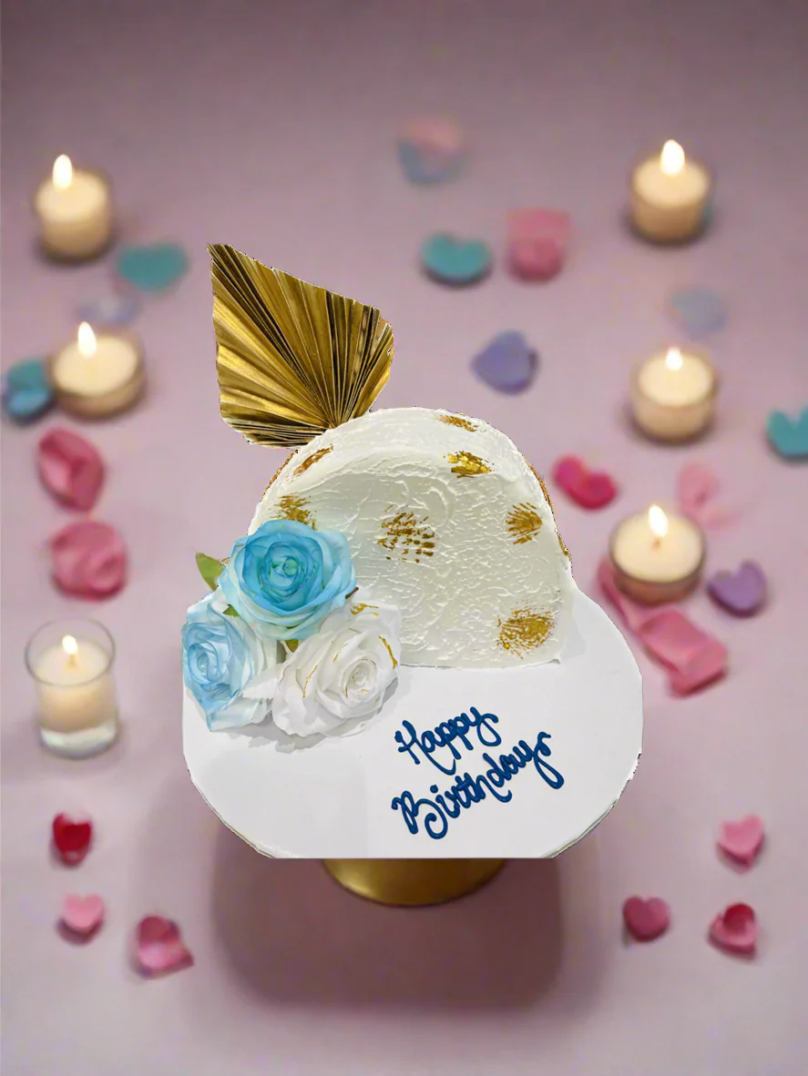 Blue & Gold Arch Cake - Image 3
