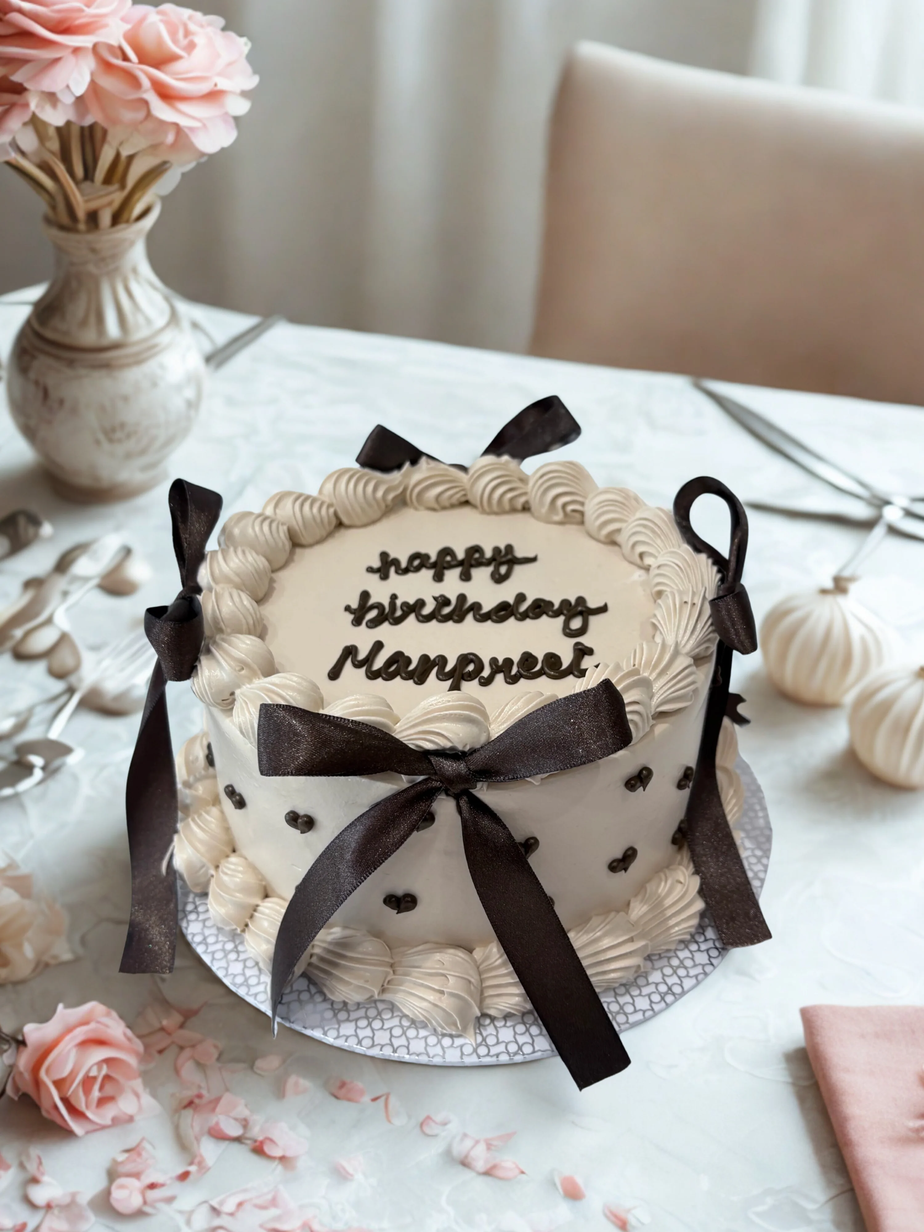 Brown Bow Cream Cake - Image 2