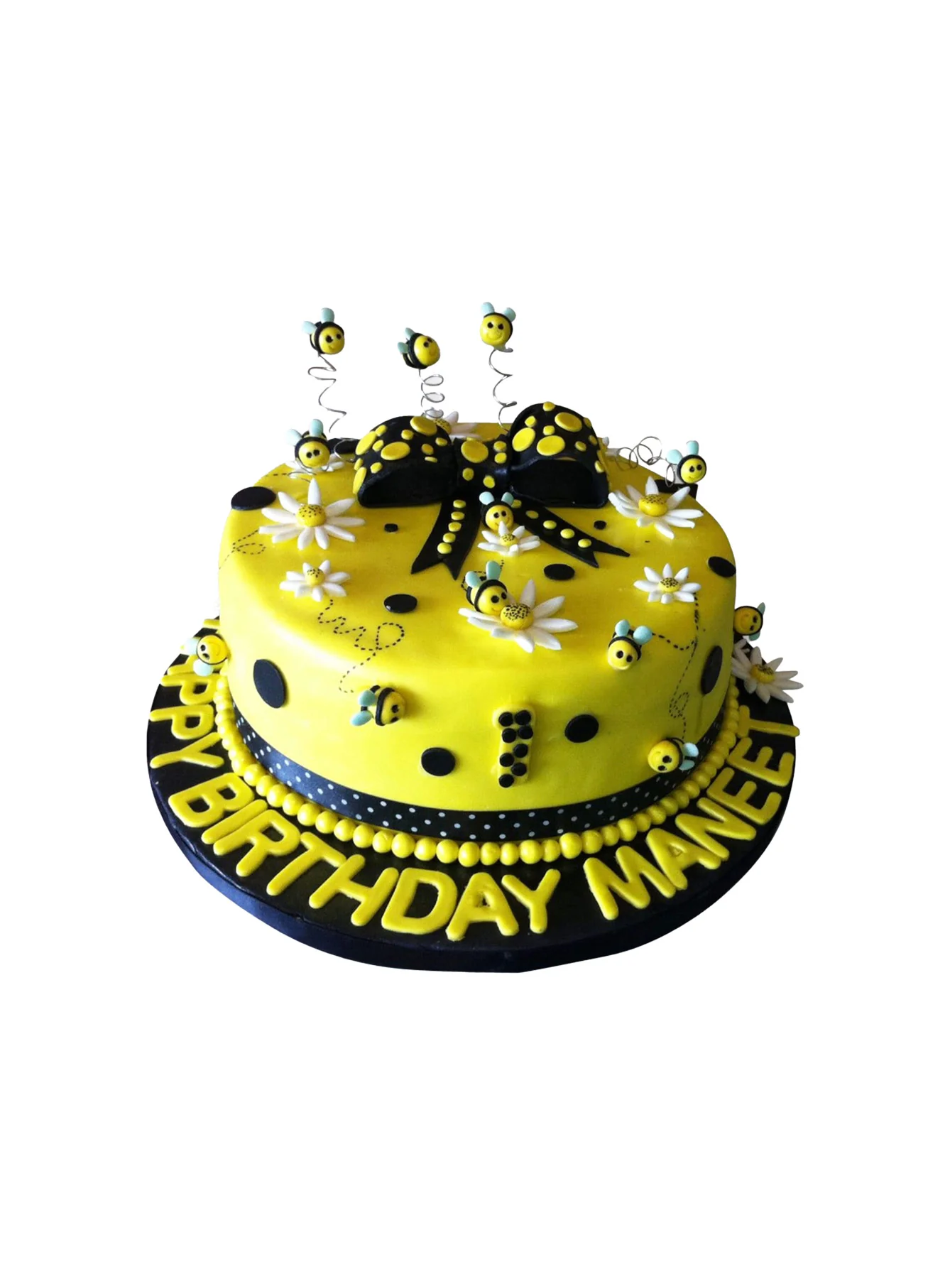 Bumble Bee Fondant Cake - Image 6