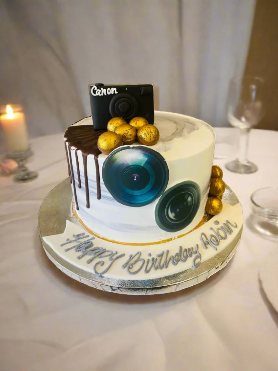 Camera Birthday Cake - Image 2