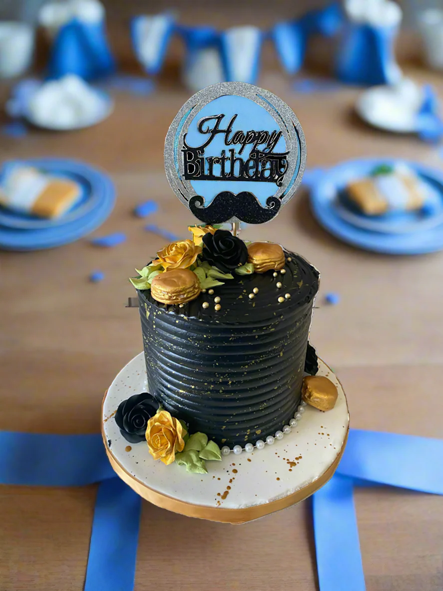Carl Black & Gold Cream Cake - Image 2