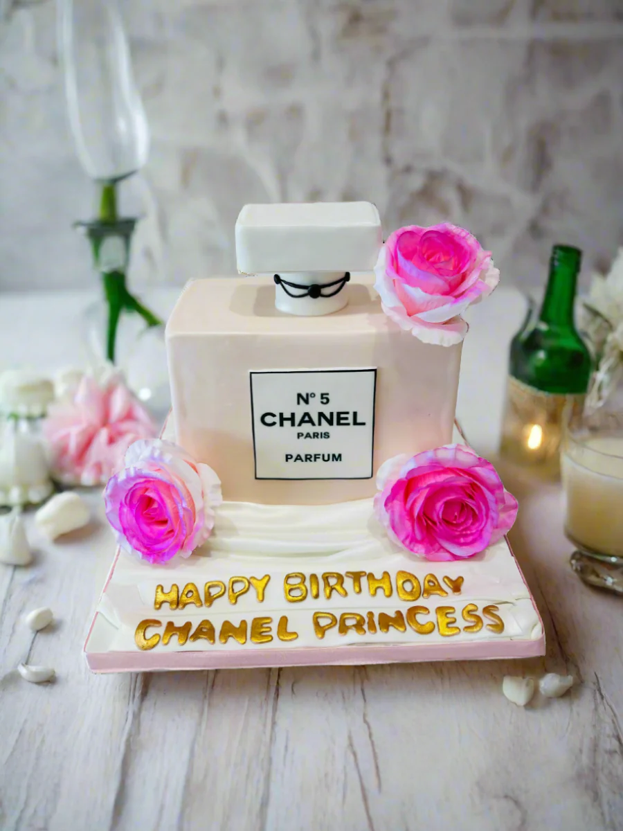 Chanel Perfume Molded Fondant Cake - Image 3