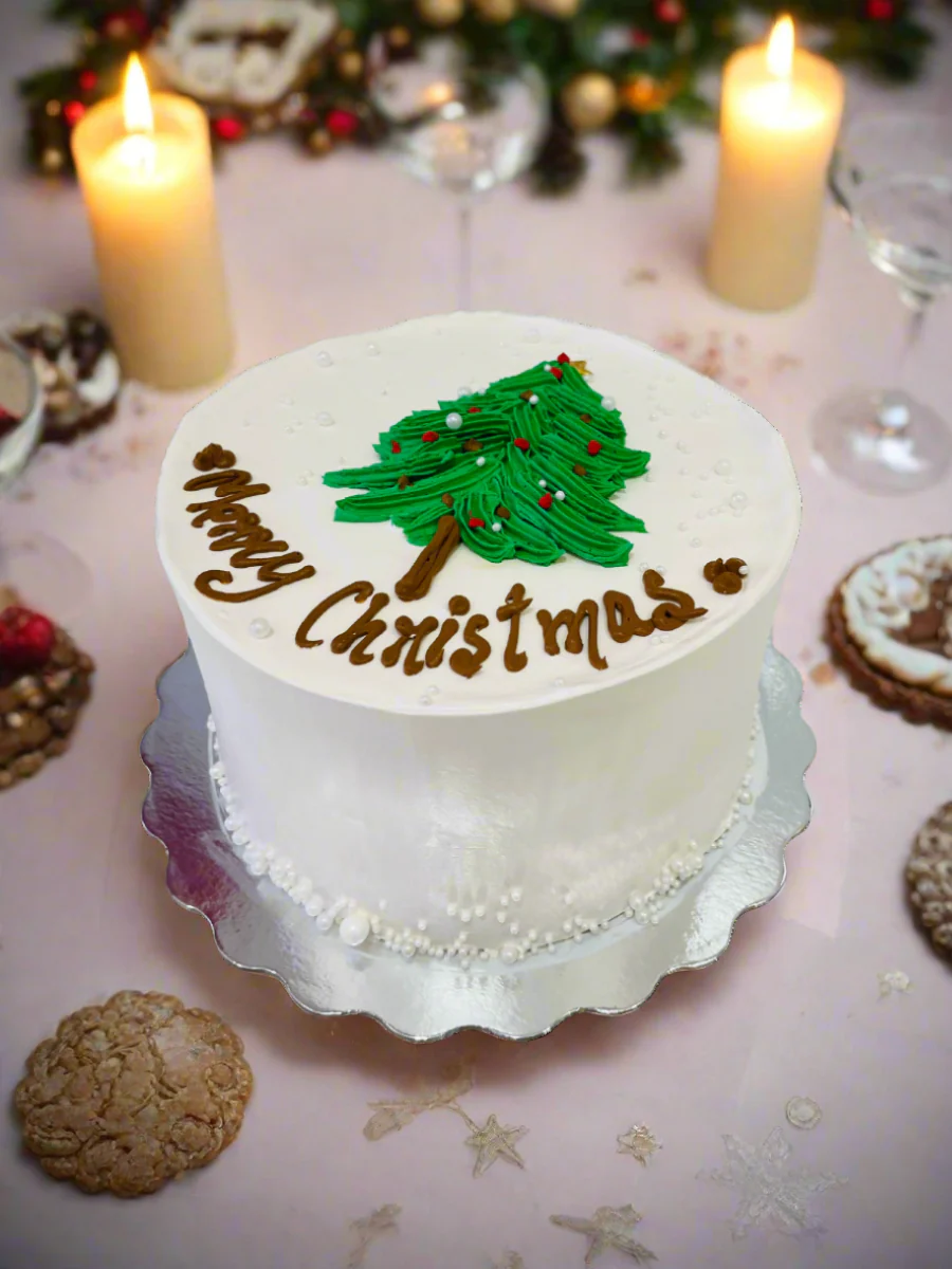 Christmas Tree Cream Cake - Image 3