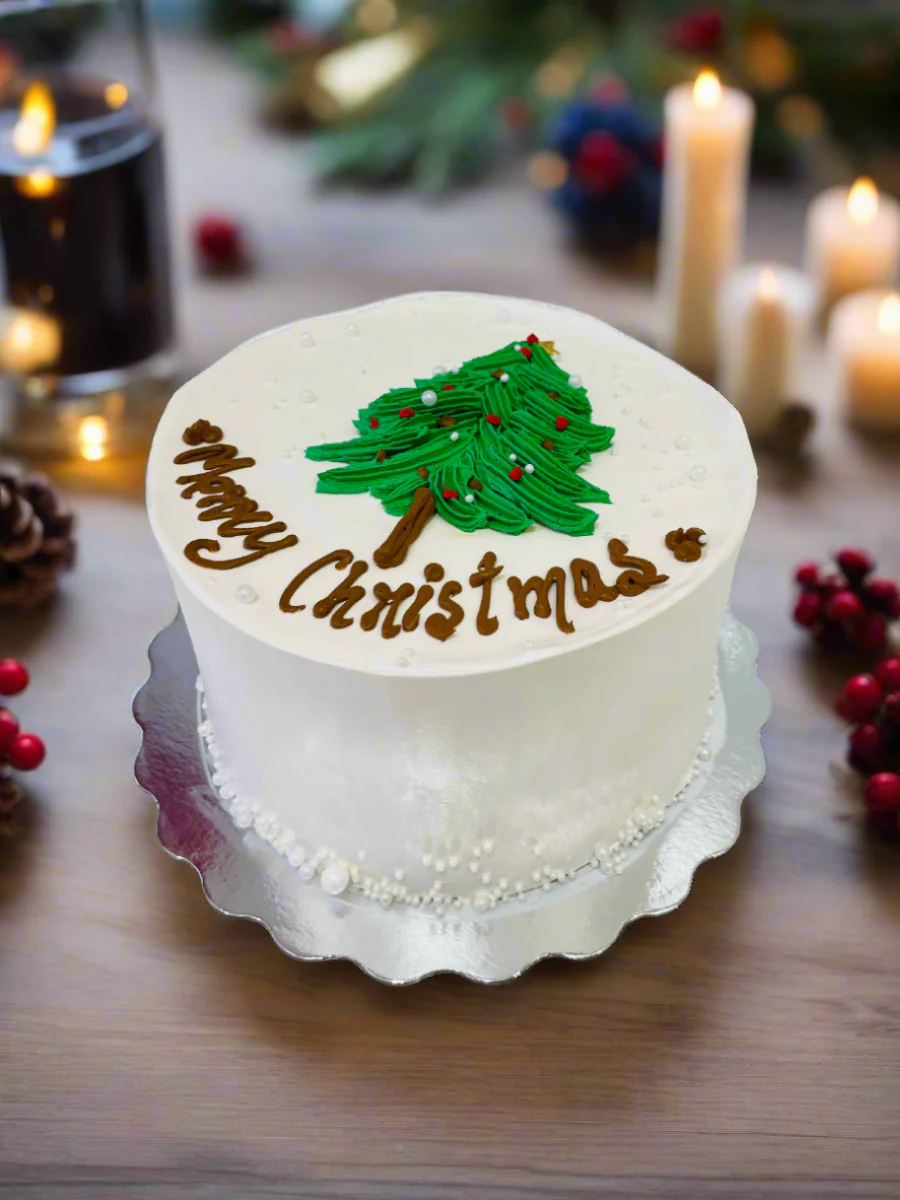 Christmas Tree Cream Cake - Image 4