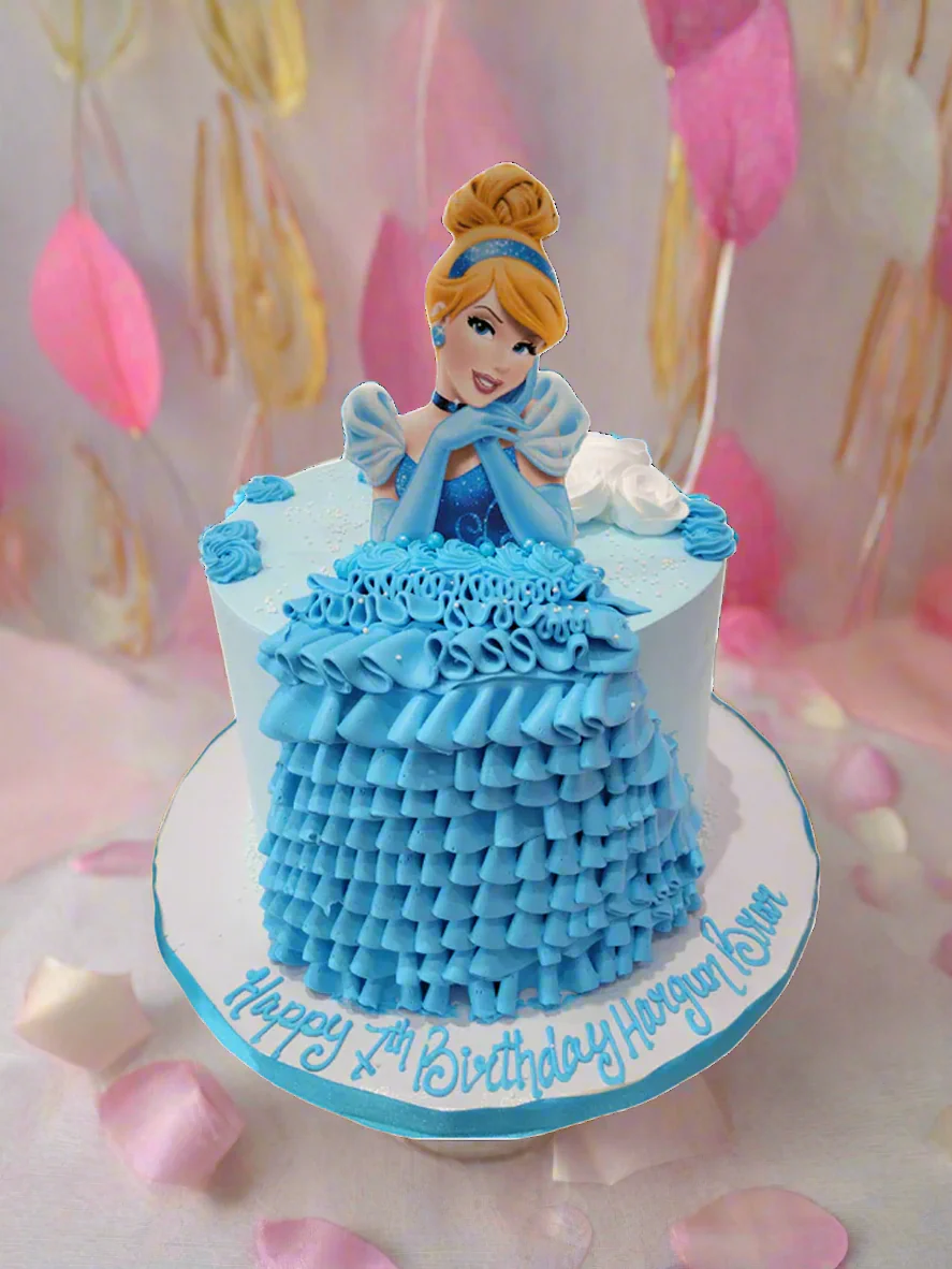 Cinderella Cream Birthday Cake - Image 2
