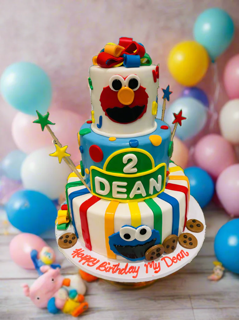Cookie Monster Fondant Tiered Cake - Image 4