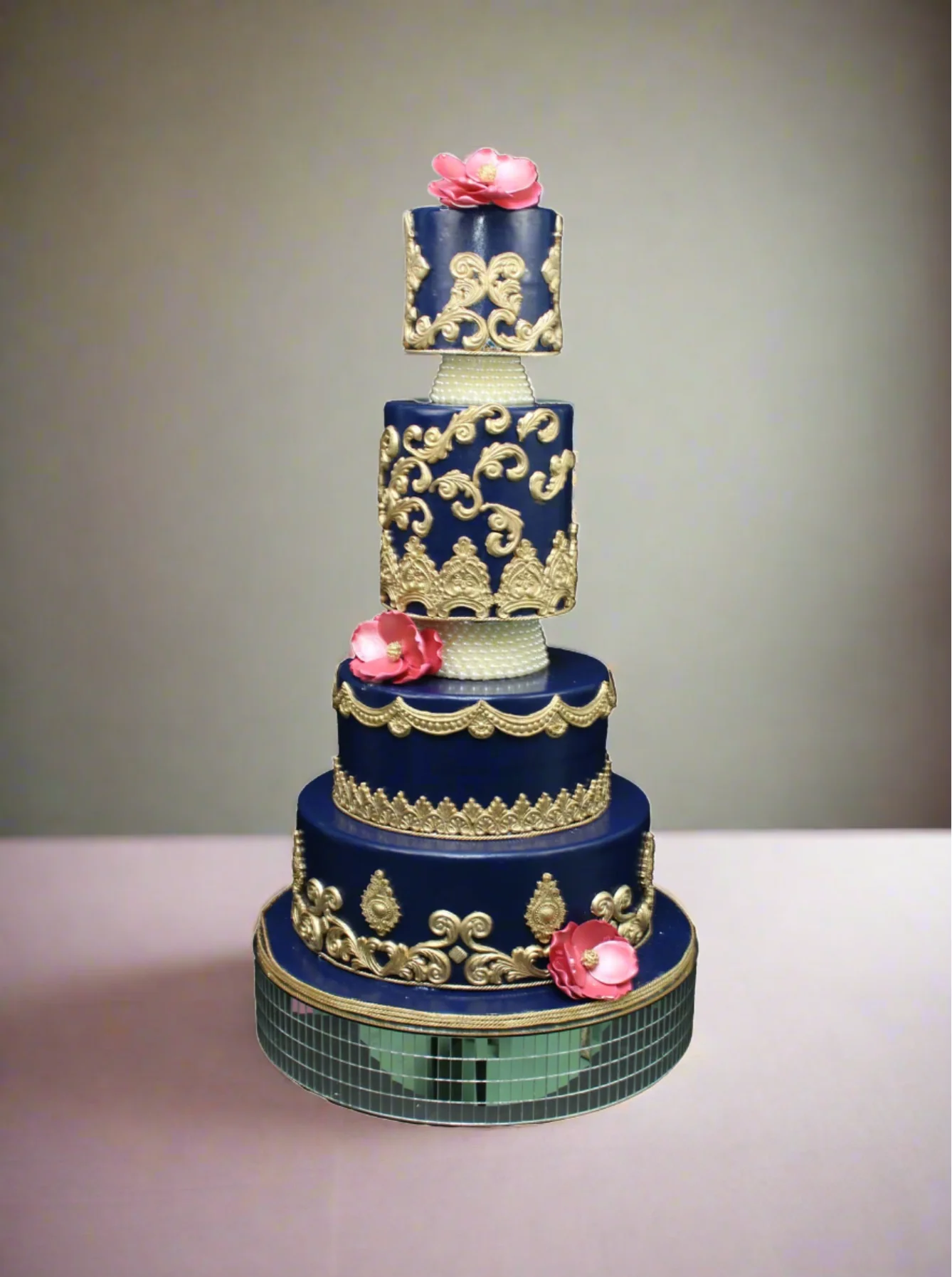 Courtney Wedding Cake - Image 4