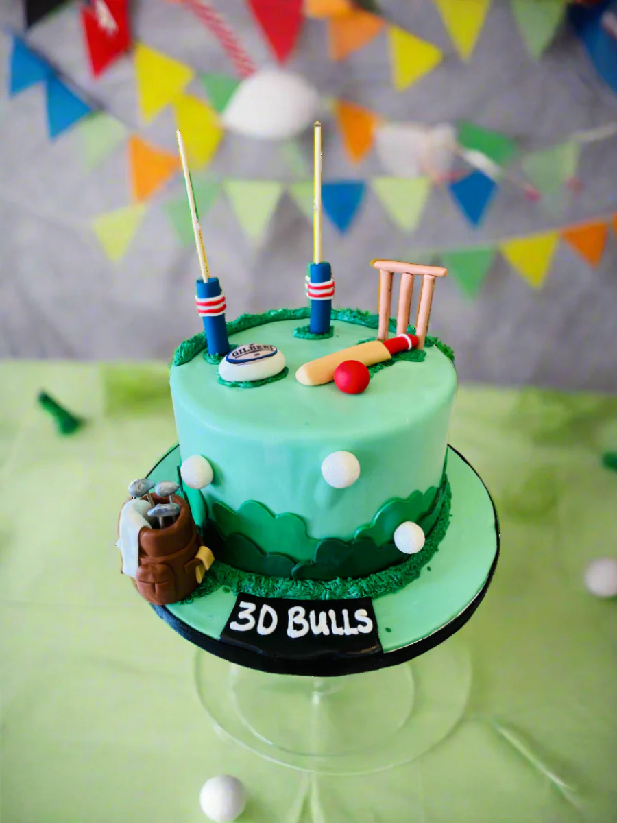 Cricket & Golf Fondant Cake - Image 2
