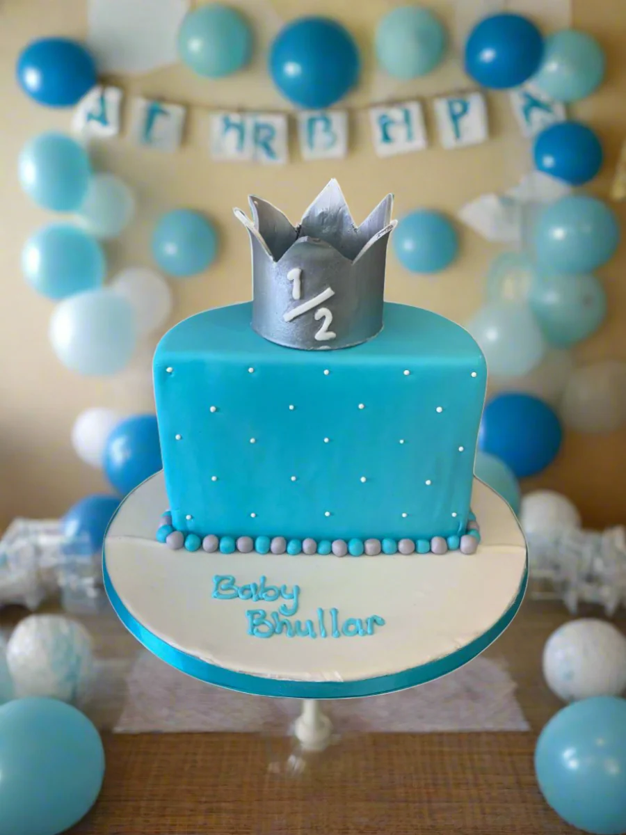 Crown Half Birthday Fondant Cake - Image 5