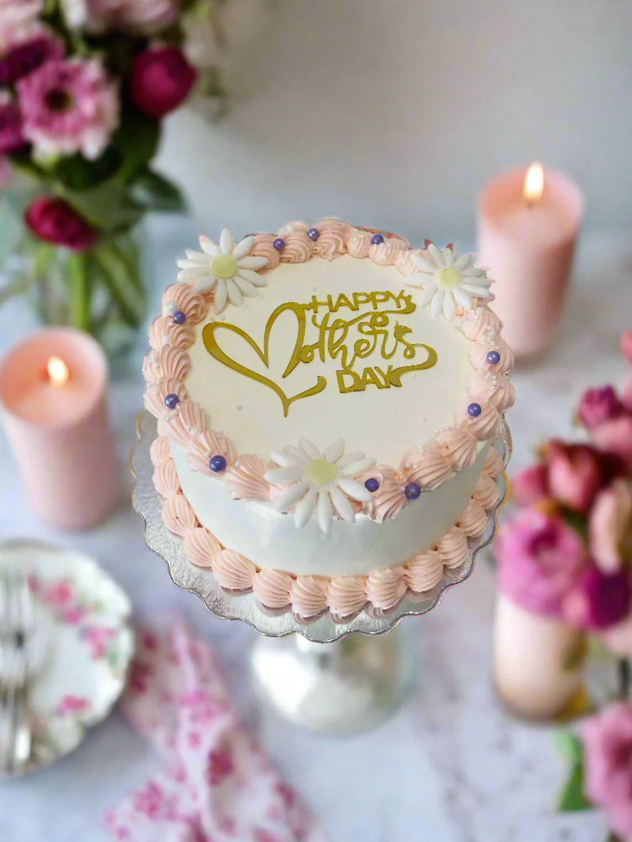 Daisy Mother's Day Cake - Image 2
