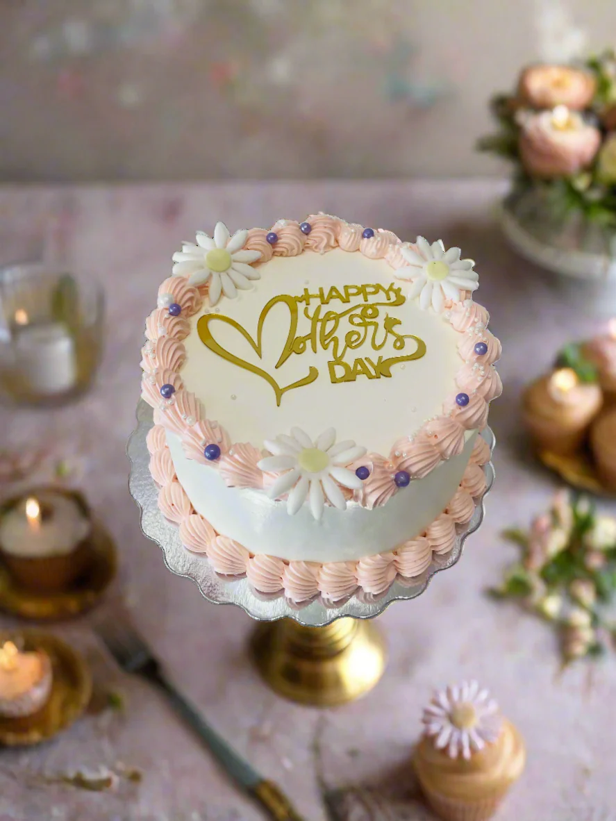 Daisy Mother's Day Cake - Image 3