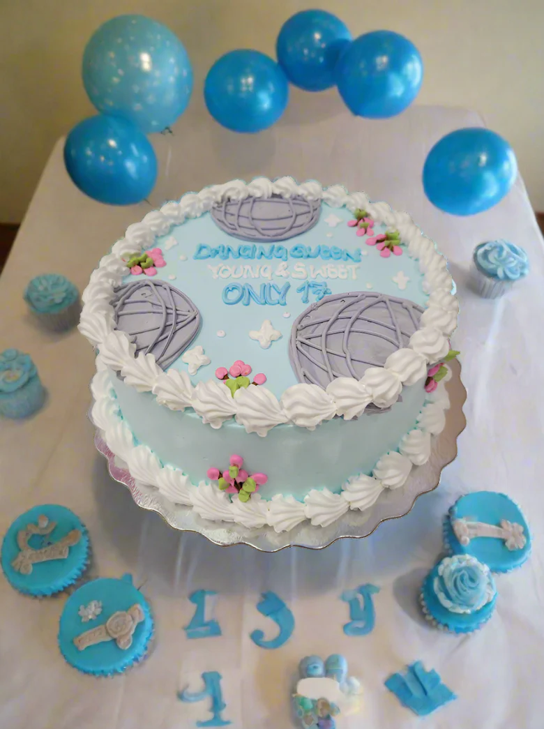 Dancing Queen Cream Cake - Image 2