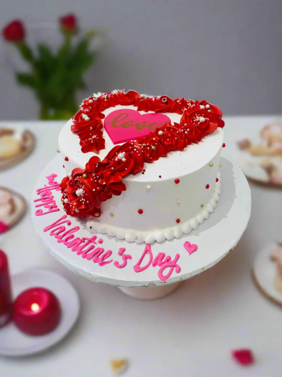 David Love Valentine Cake - Image 7