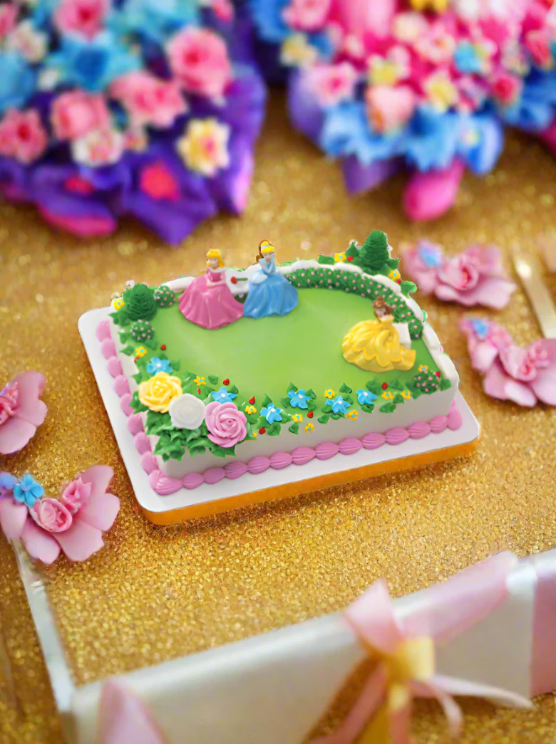 Disney Garden Royality Cake - Image 5