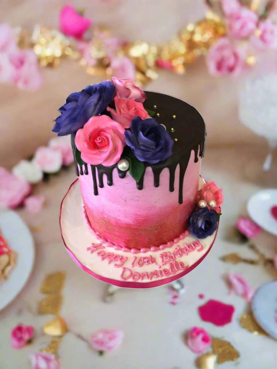 Donnielle Fondant Cake - Image 2