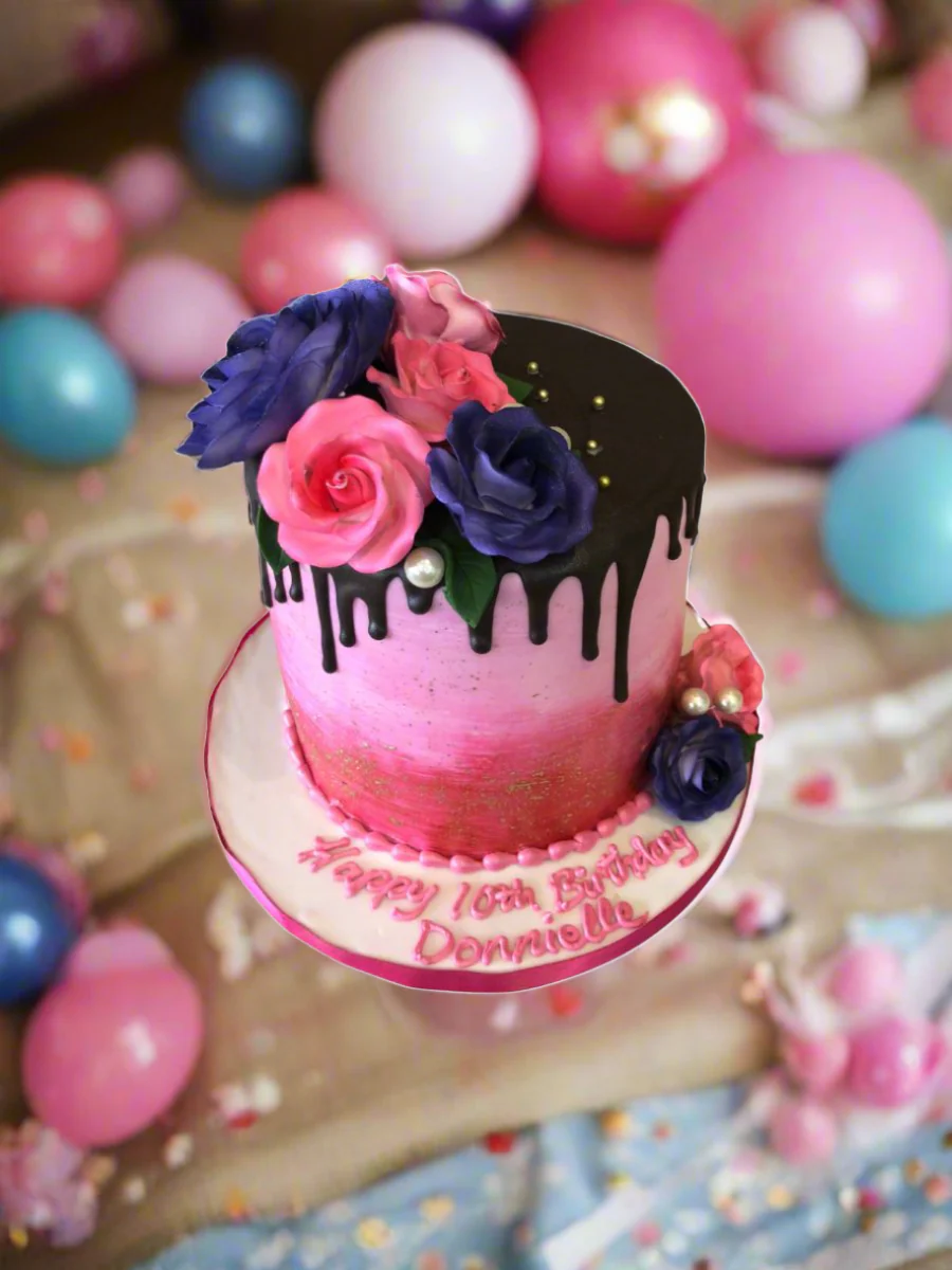 Donnielle Fondant Cake - Image 3
