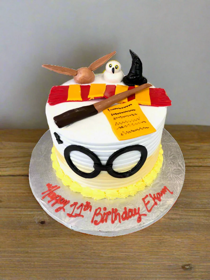 Ekam Harry Potter Cream Cake - Image 3