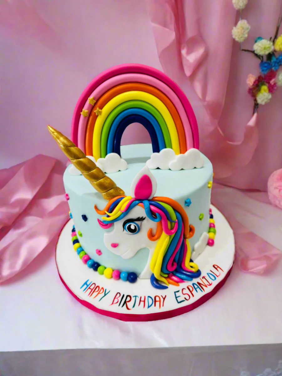 Espaniola Unicorn Fondant Cake - Image 5
