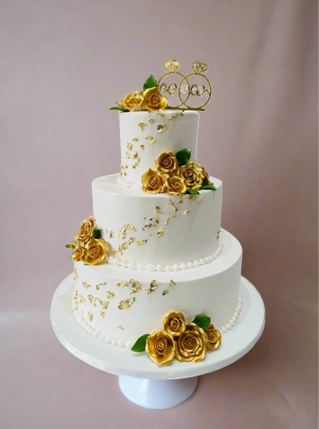Esvet Golden Wedding Cake - Image 4