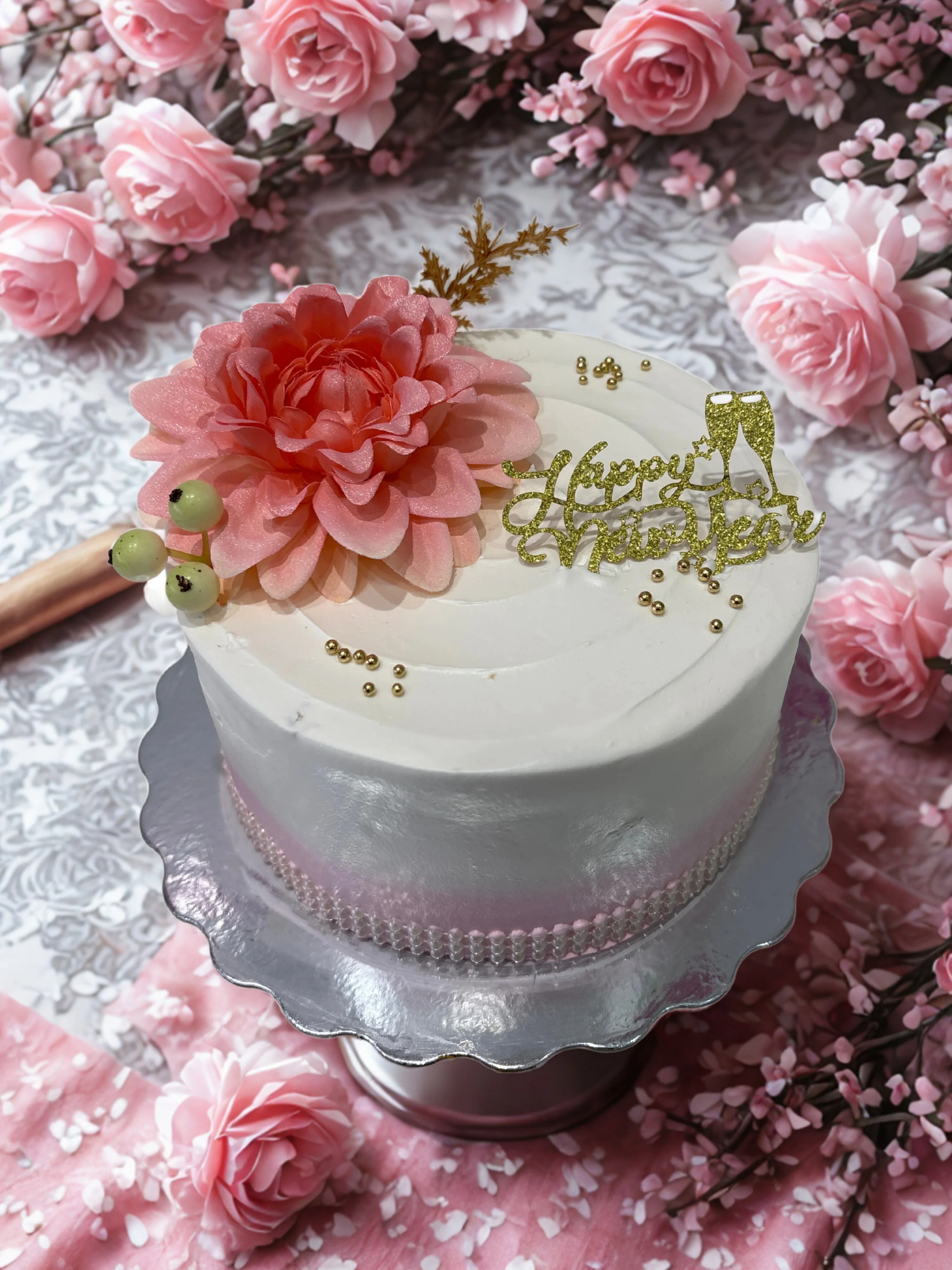 Floral New Years Cake - Image 3