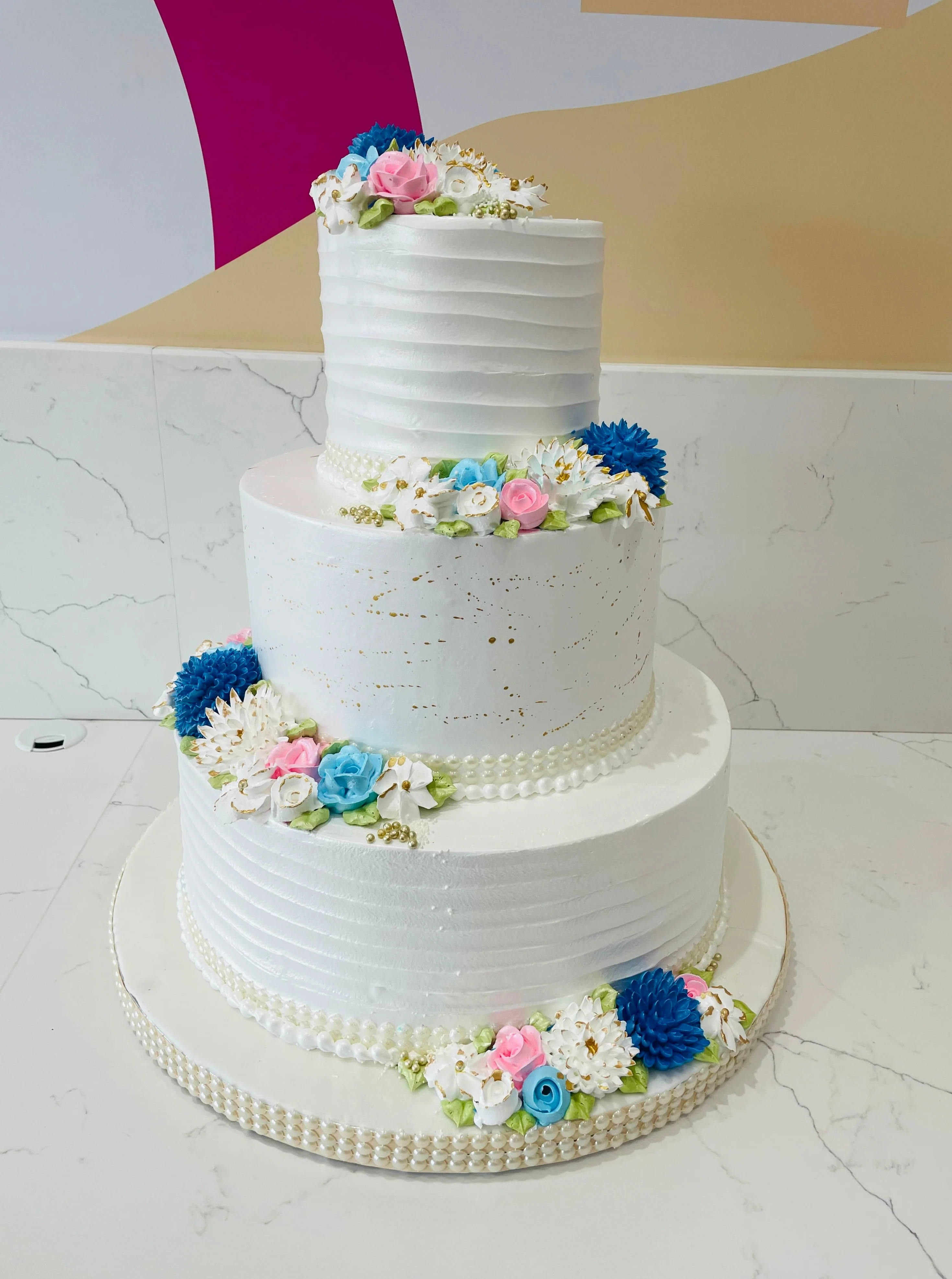 Floral Wedding Cream Cake - Image 5