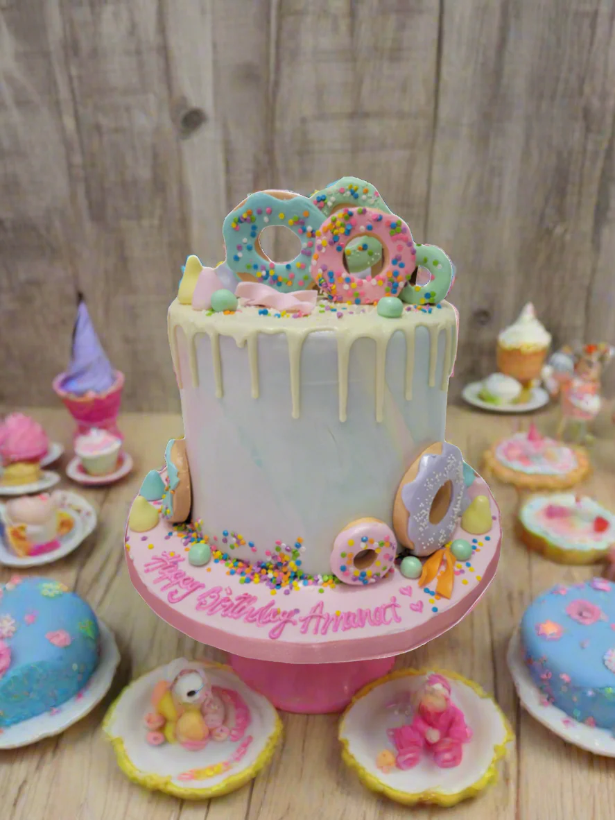 Donut Fondant Cake - Image 3