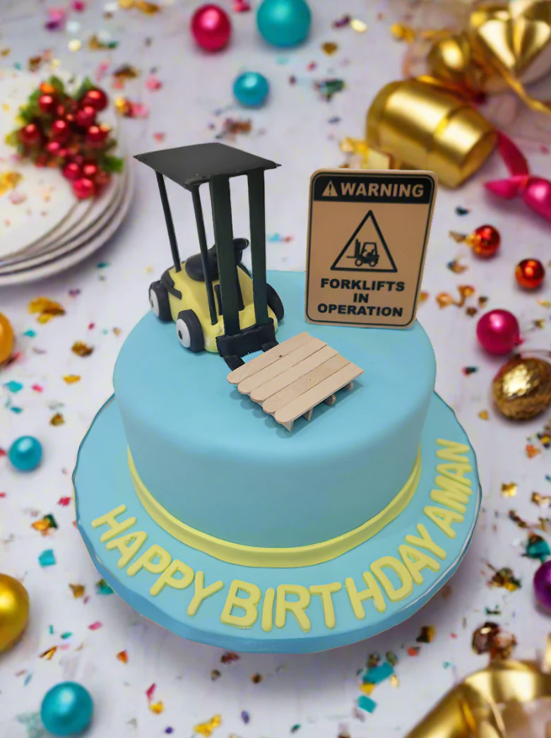 Forklift Fondant Cake - Image 4