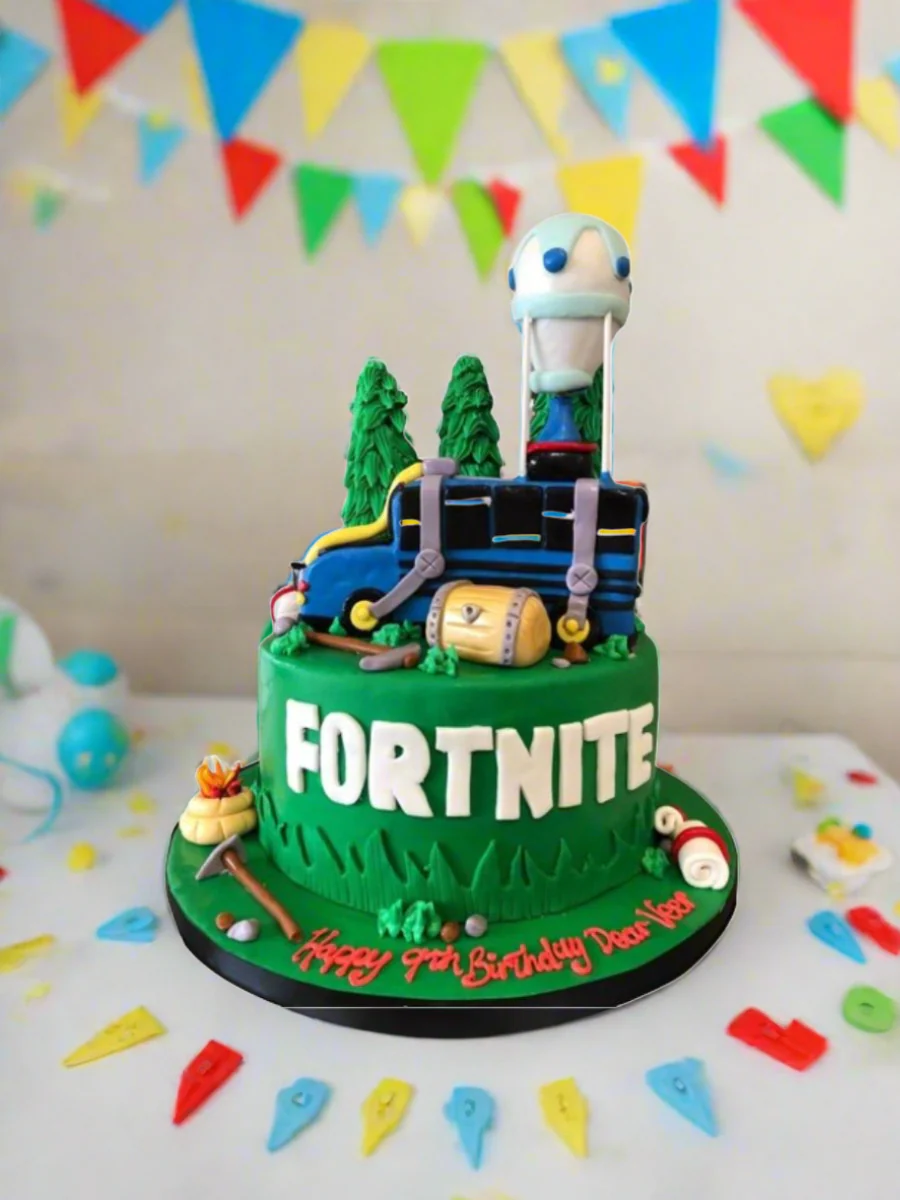 Fortnite Fondant Birthday Cake - Image 5
