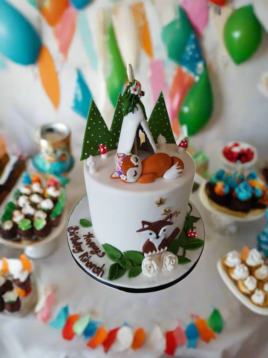 Fox Forest Birthday Cake - Image 4