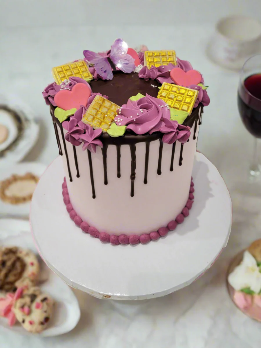 Francesca Floral Cake - Image 4