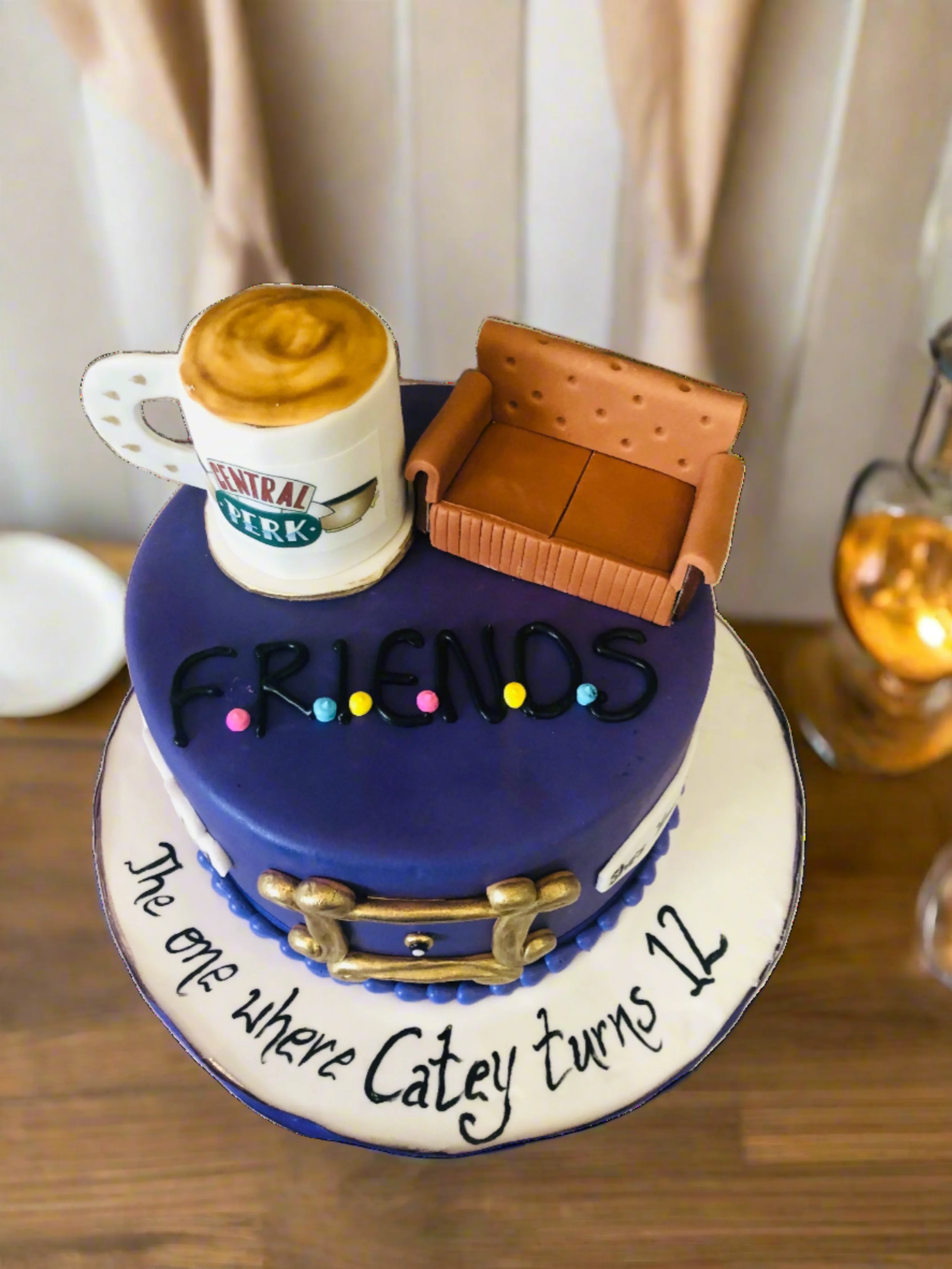 Friends Fondant Cake - Image 7