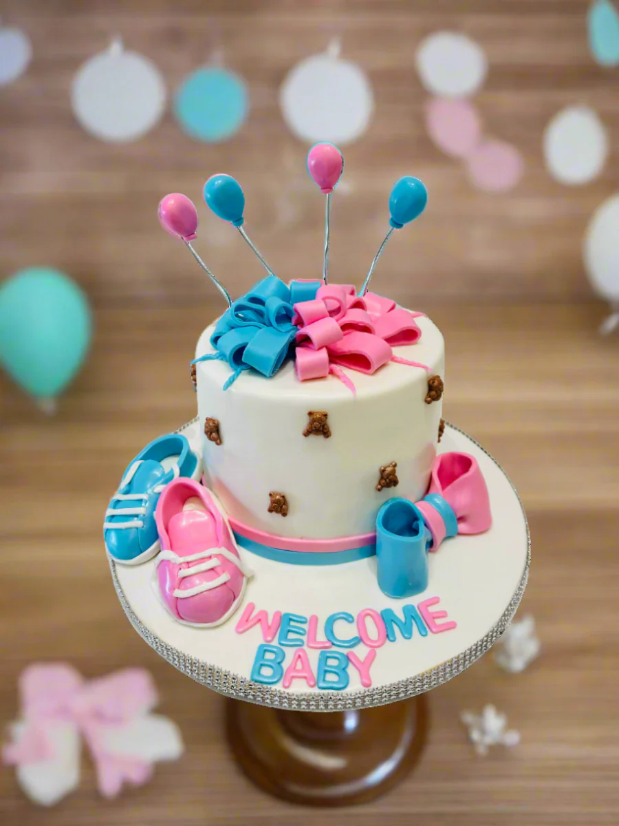 Gender Neutral Booty Baby Shower Cake - Image 3