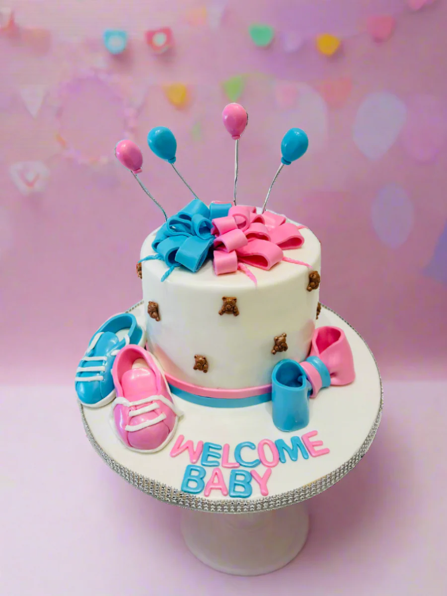 Gender Neutral Booty Baby Shower Cake - Image 4