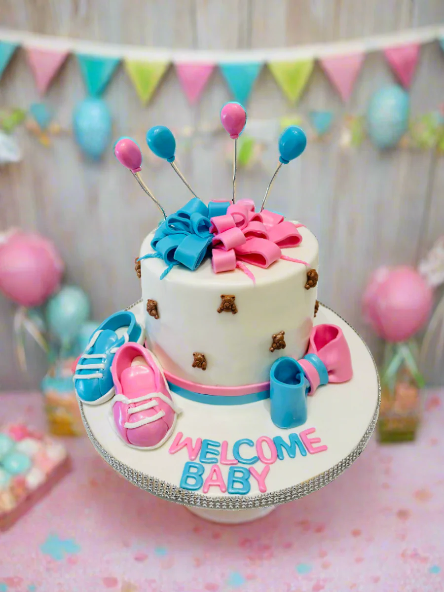 Gender Neutral Booty Baby Shower Cake - Image 5